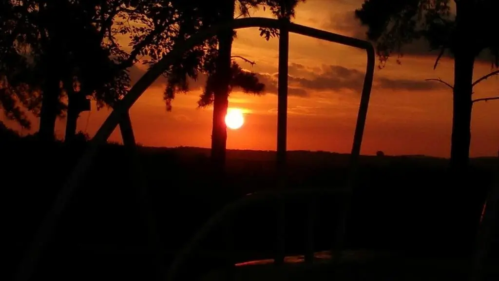 Hotel e Pousada Lá Vierro em Ponta Grossa - pôr do sol